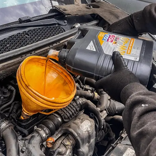 Lubricentro en San Felipe